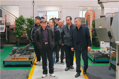 數(shù)智賦能 ? 融合共生 —— 遼沈連滬模協(xié)共同組團(tuán)赴青島開展研學(xué)交流活動(dòng)